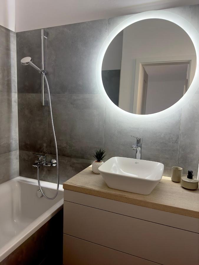 Urban Haven Apartment Liptovský Mikuláš Buitenkant foto